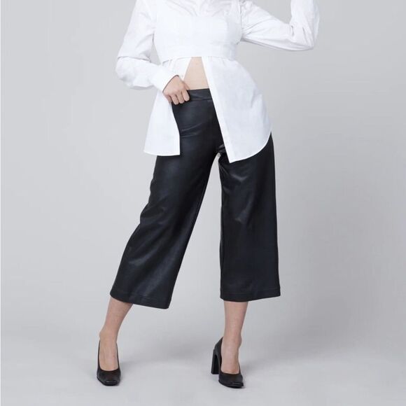 Spanx Leather-like Culottes Small - Picture 2 of 12